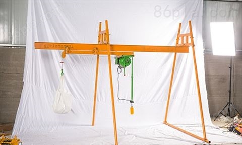 室内外吊装型工字钢吊运机订制-楼房吊机