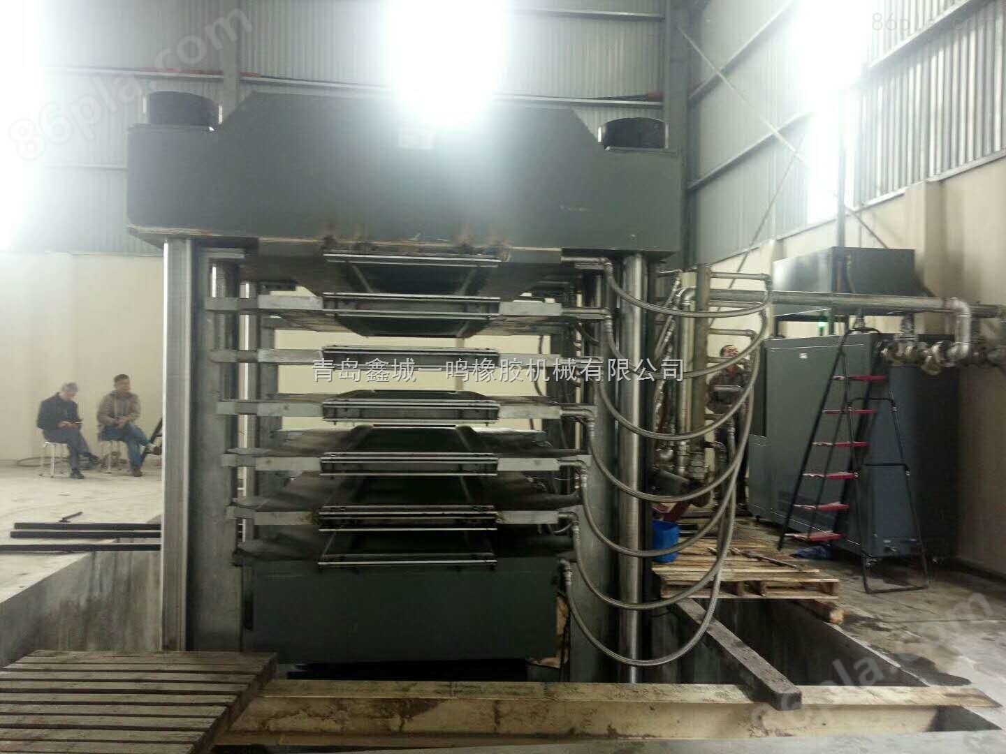 供应鑫城1350吨模温机加热EVA发泡设备
