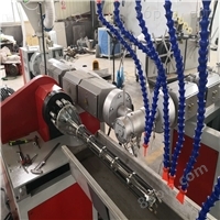 中瑞加筋管单螺杆管材挤出机生产设备